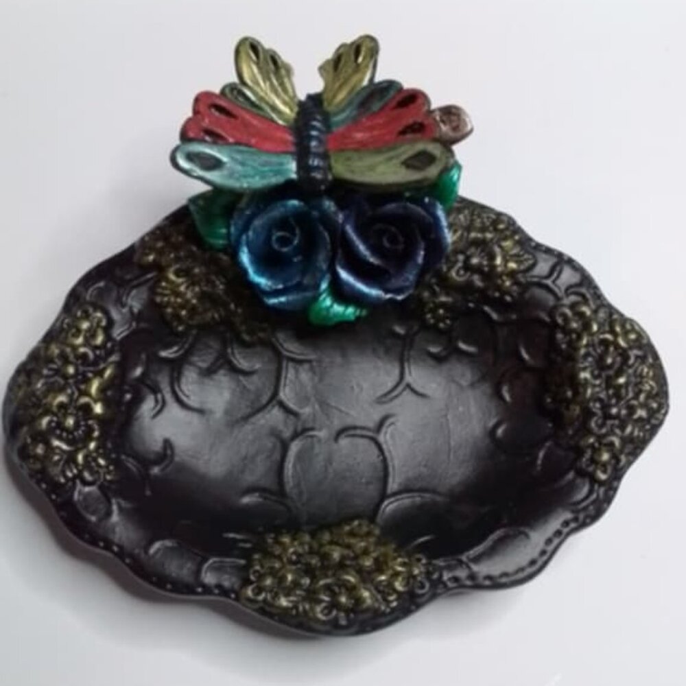 Reclaimed, painted and sealed, vintage jewelry dish..